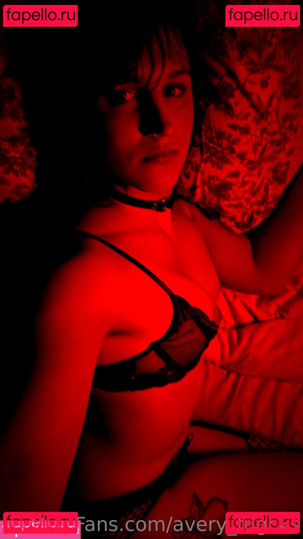 mira_blush / theonlymirablush Onlyfans Photo Gallery 