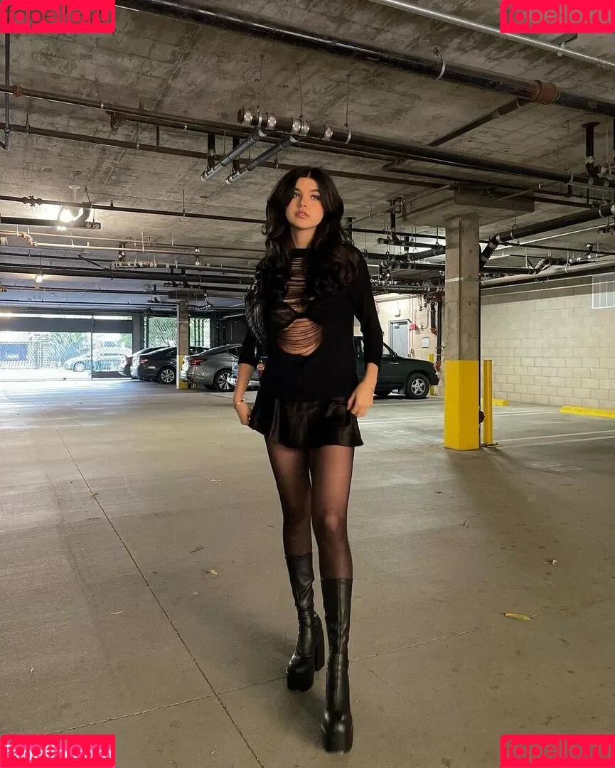 saraecheagaray Onlyfans Photo Gallery 