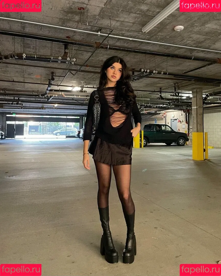 saraecheagaray Onlyfans Photo Gallery 