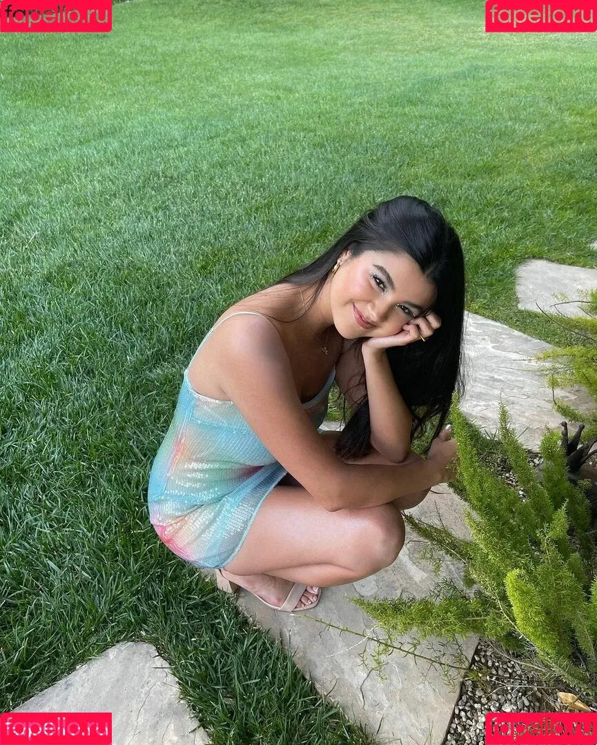 saraecheagaray Onlyfans Photo Gallery 