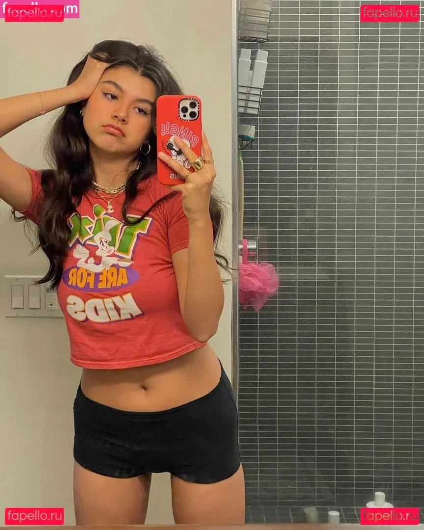 saraecheagaray Onlyfans Photo Gallery 