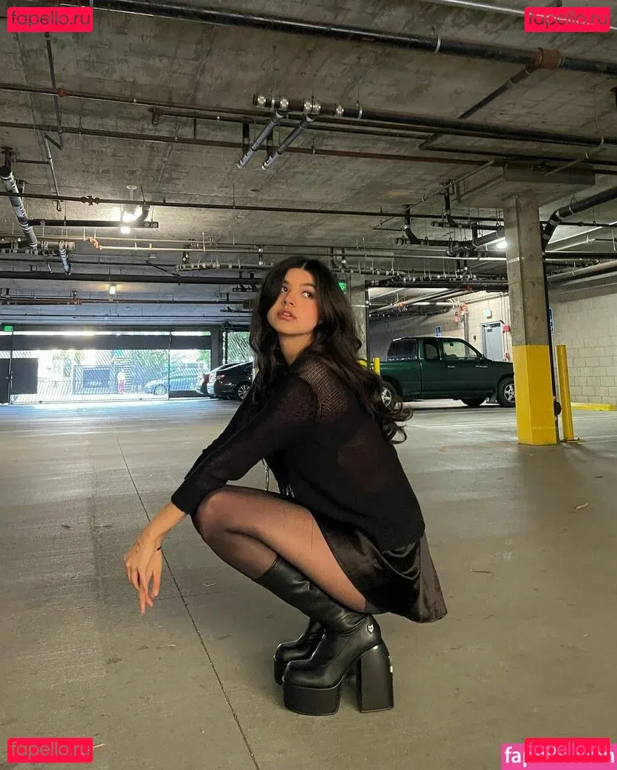 saraecheagaray Onlyfans Photo Gallery 