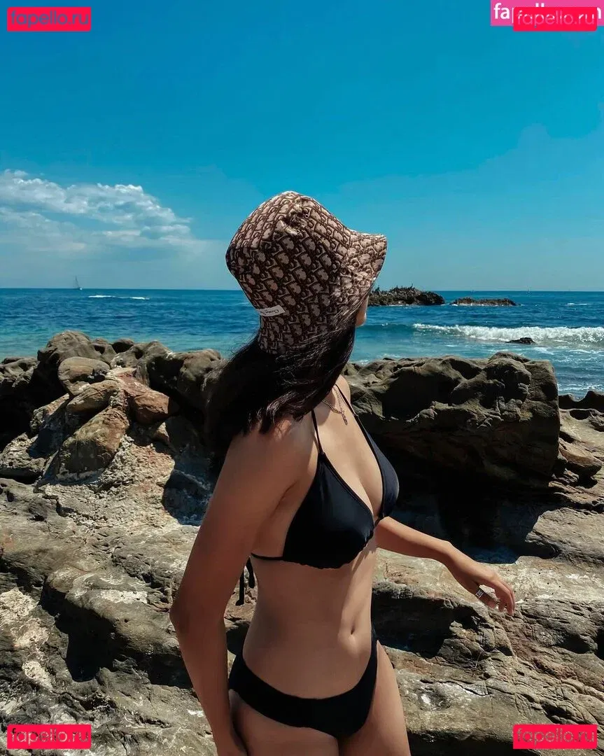 saraecheagaray Onlyfans Photo Gallery 