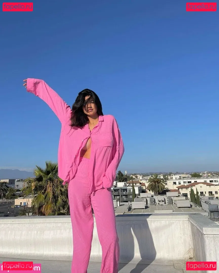 saraecheagaray Onlyfans Photo Gallery 