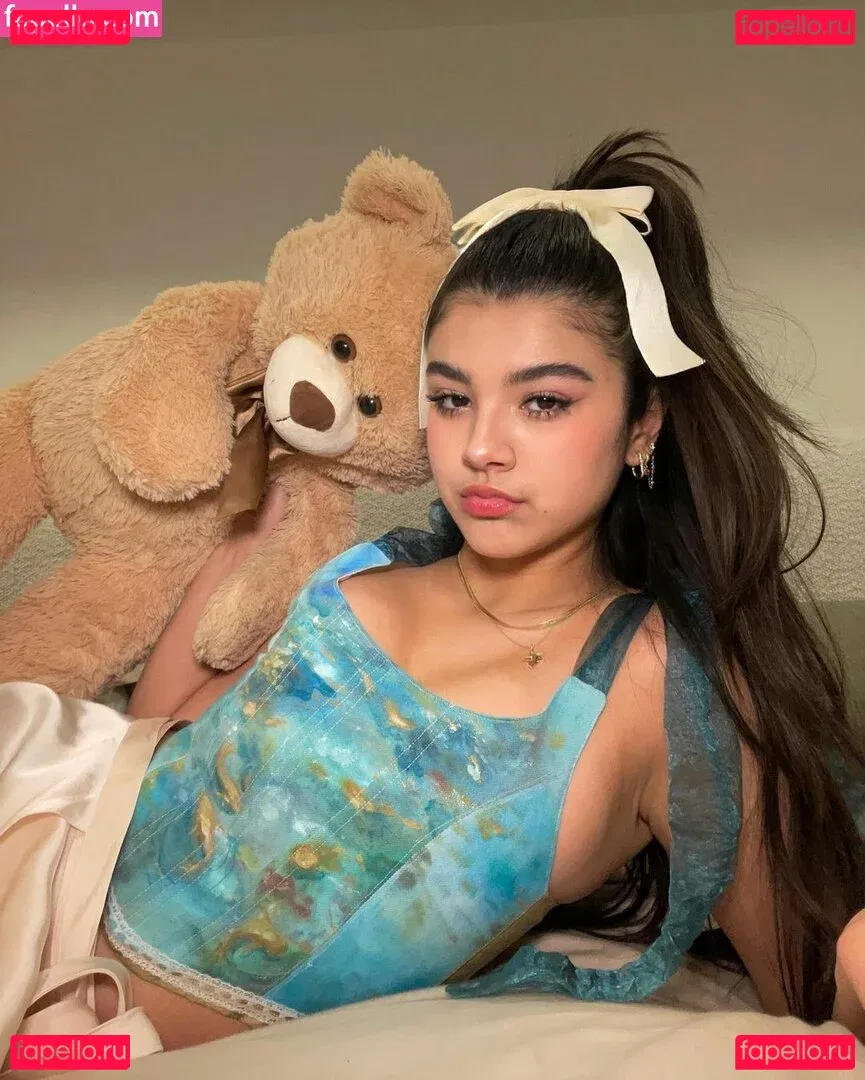 saraecheagaray Onlyfans Photo Gallery 