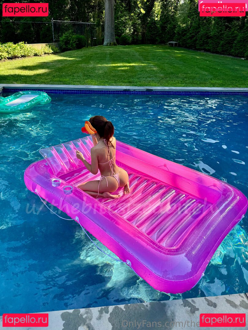 thebitesizedb / thebitesizedbitch Onlyfans Photo Gallery 