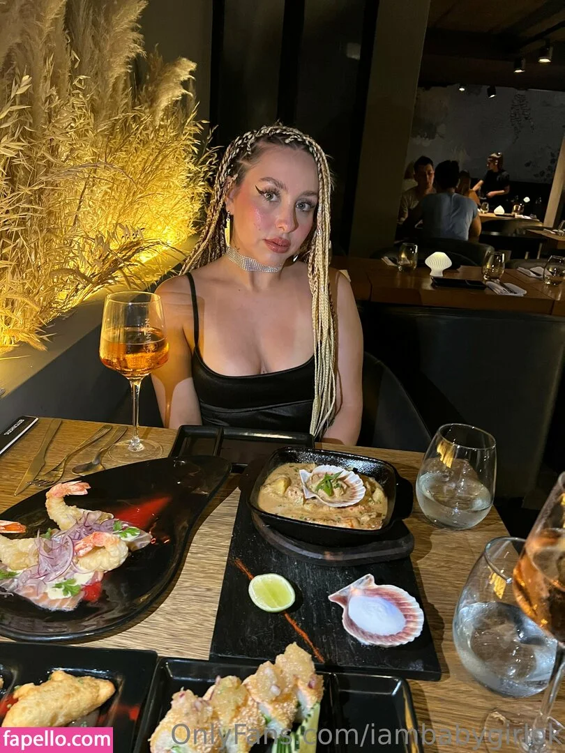 iambabygirlok Onlyfans Photo Gallery 