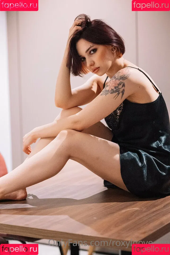 roxyloove_vip Onlyfans Photo Gallery 