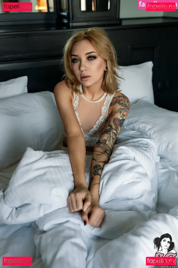 roxyloove_vip Onlyfans Photo Gallery 