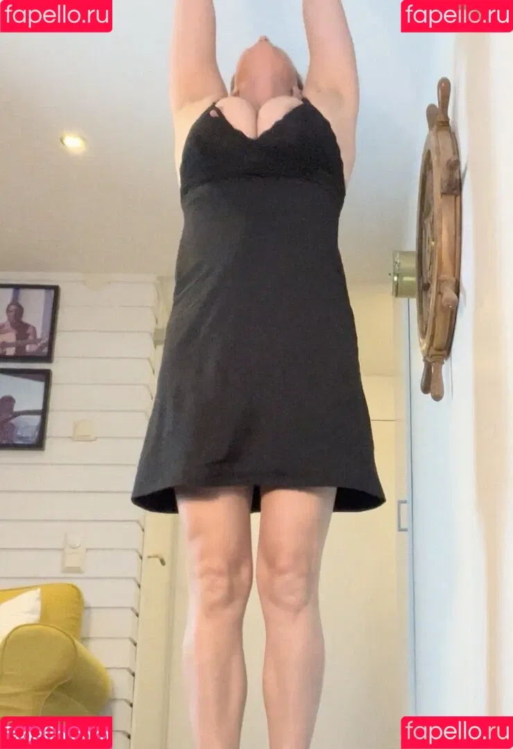 Marlingyoga Onlyfans Photo Gallery 