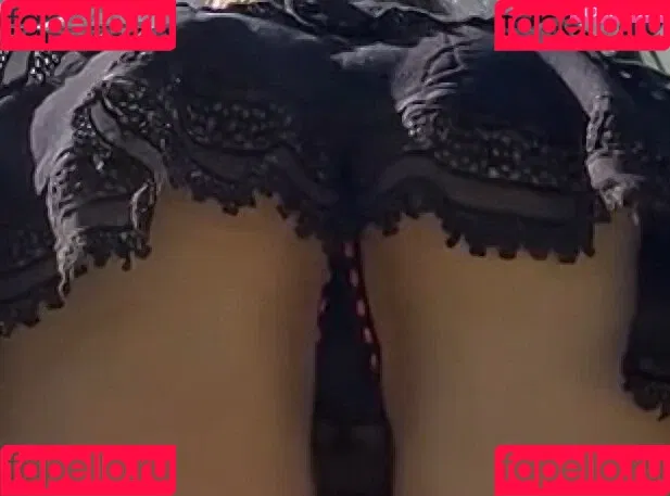 Marlingyoga Onlyfans Photo Gallery 