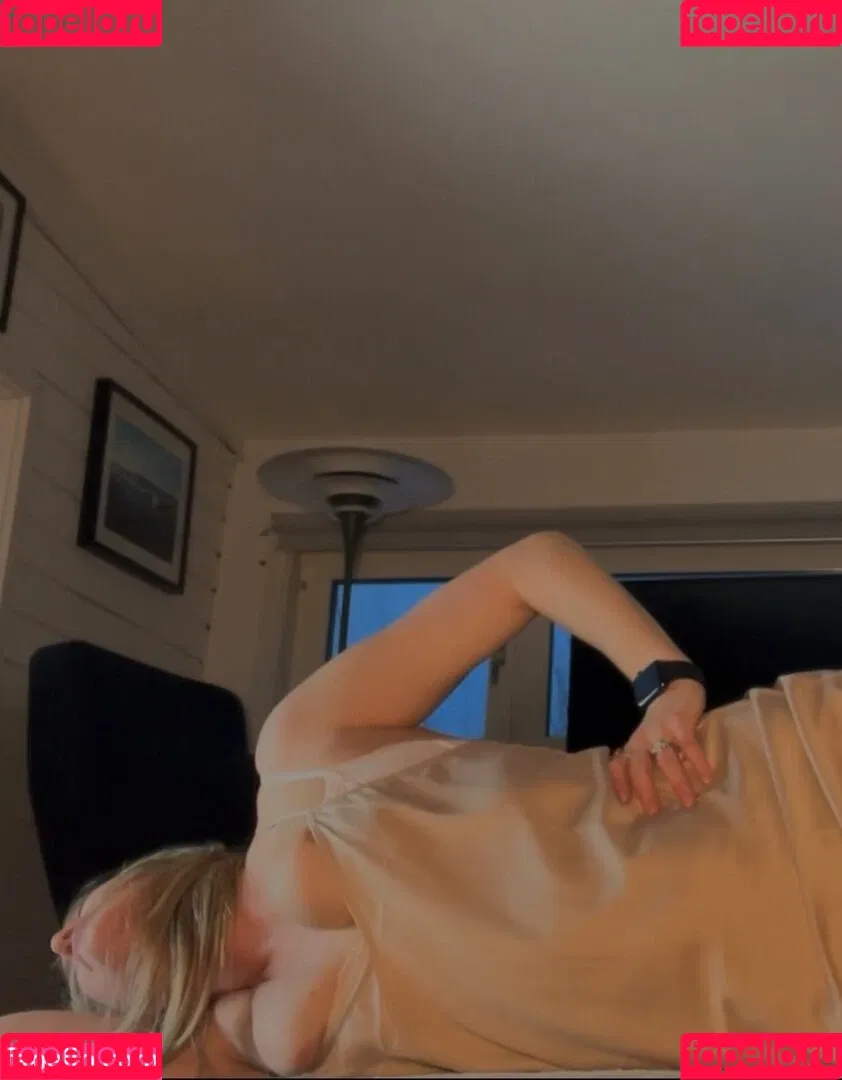 Marlingyoga Onlyfans Photo Gallery 