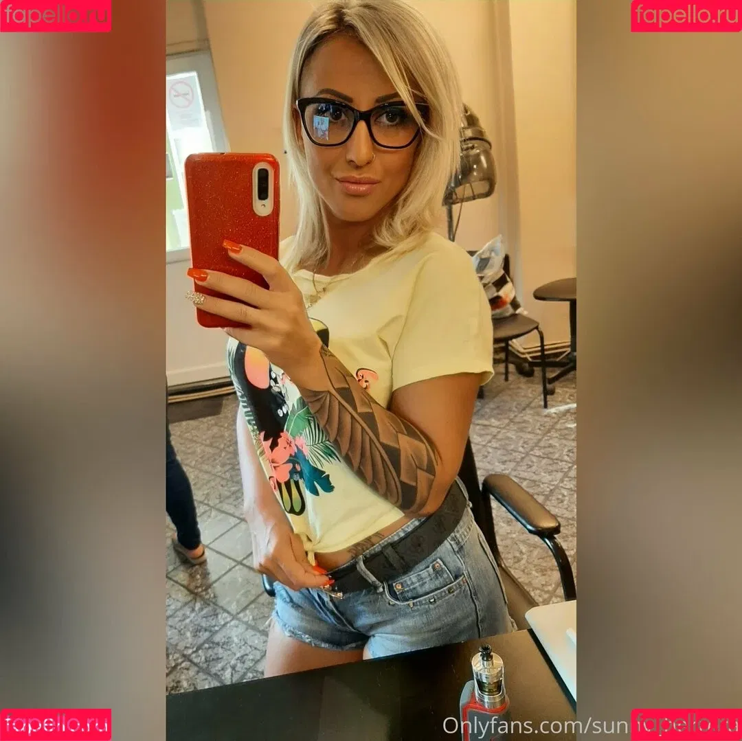 sunny_herrera Onlyfans Photo Gallery 