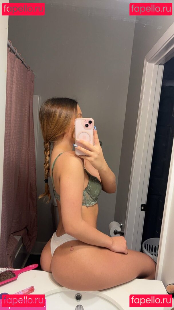 makennakaylee / makennakayleexo Onlyfans Photo Gallery 