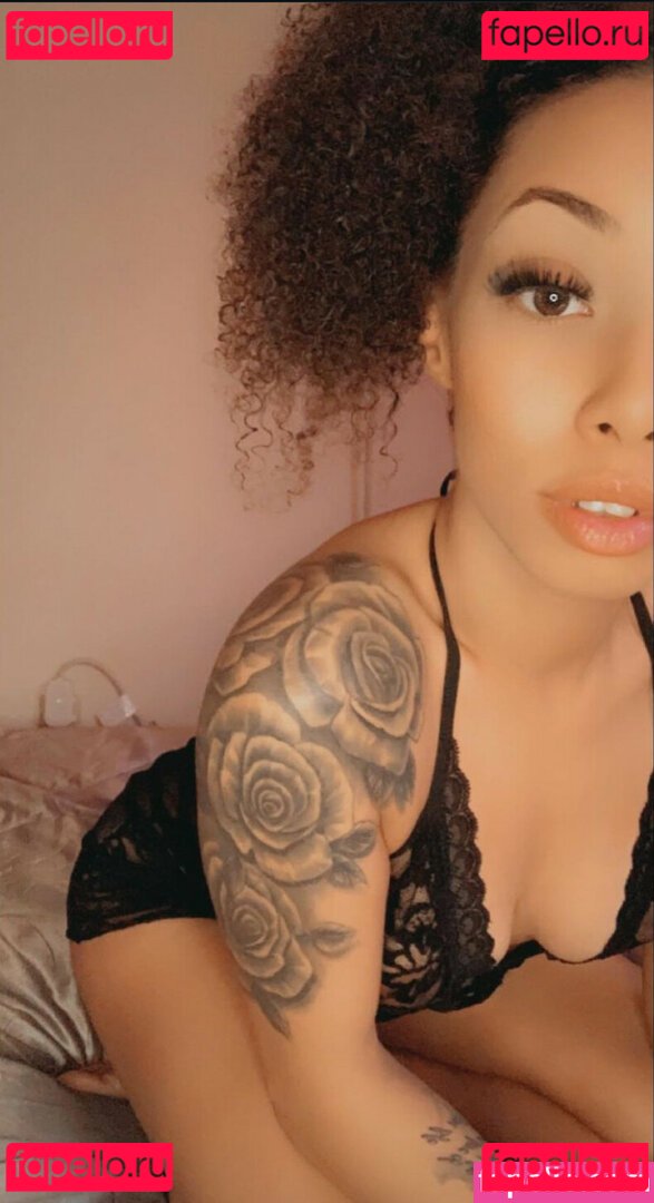 JuicyTee94 / tabi_red94 Onlyfans Photo Gallery 