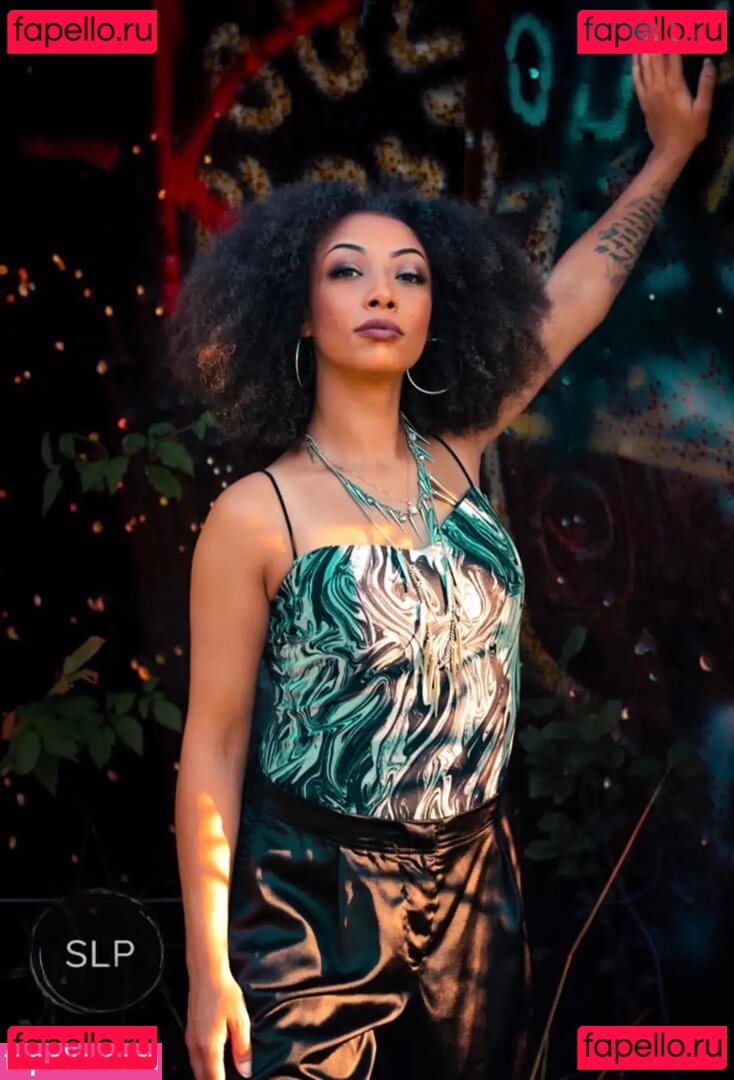 JuicyTee94 / tabi_red94 Onlyfans Photo Gallery 