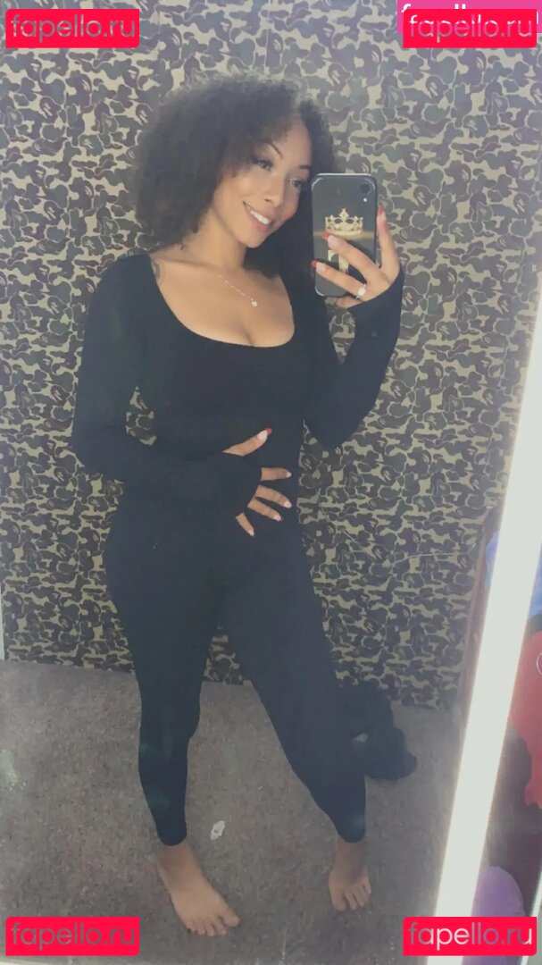 JuicyTee94 / tabi_red94 Onlyfans Photo Gallery 