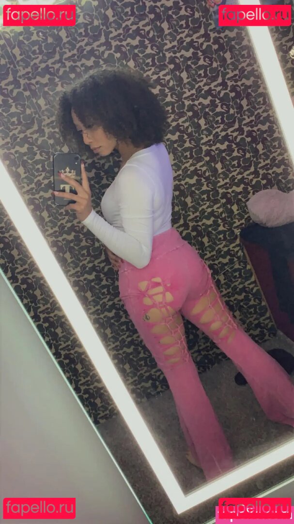 JuicyTee94 / tabi_red94 Onlyfans Photo Gallery 