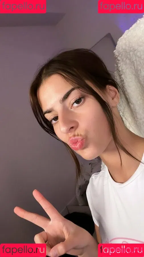 Develique Onlyfans Photo Gallery 