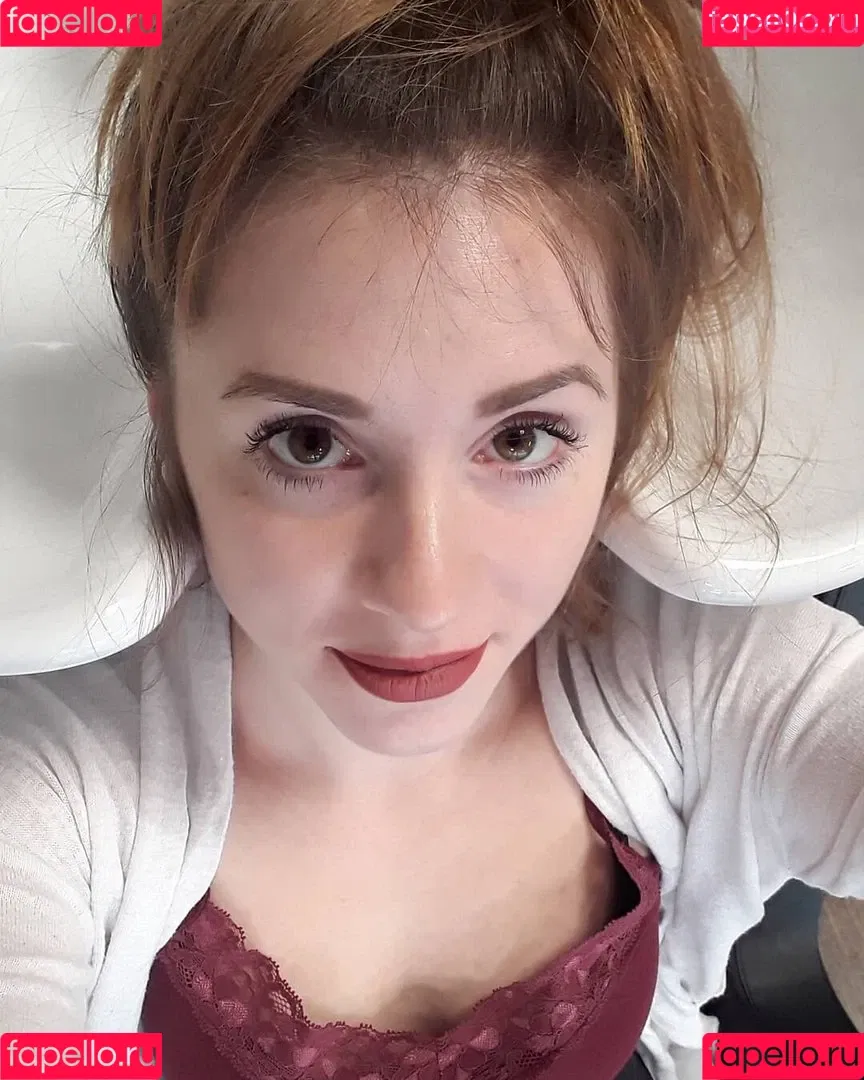 Merona ASMR Onlyfans Photo Gallery 