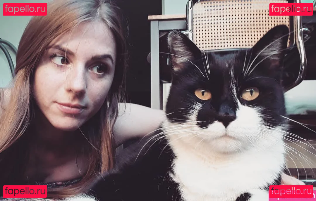 Merona ASMR Onlyfans Photo Gallery 