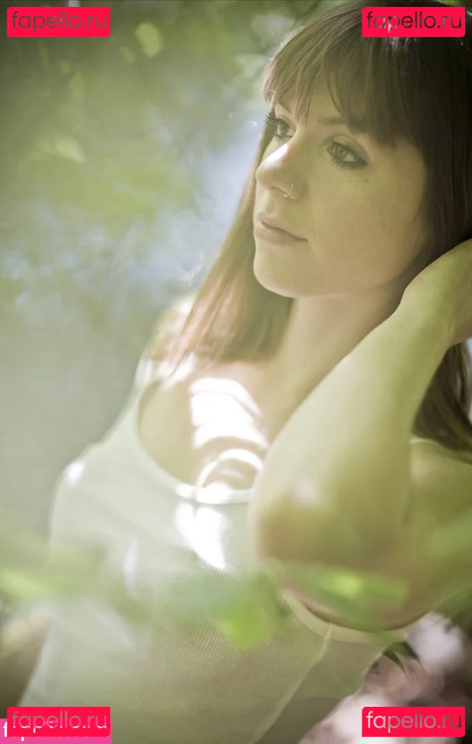 Merona ASMR Onlyfans Photo Gallery 