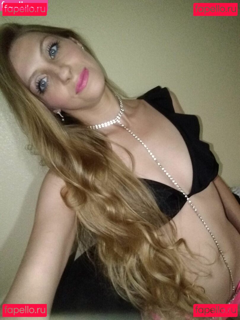 Miss Marie Nude Onlyfans Photo 22