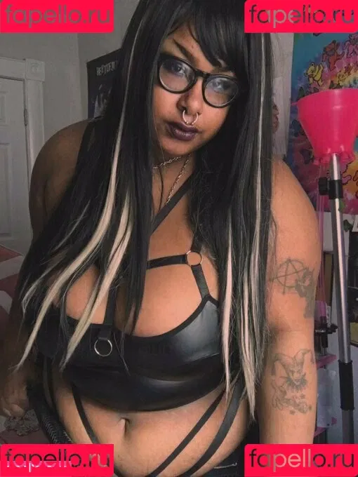 thebbwbible Onlyfans Photo Gallery 