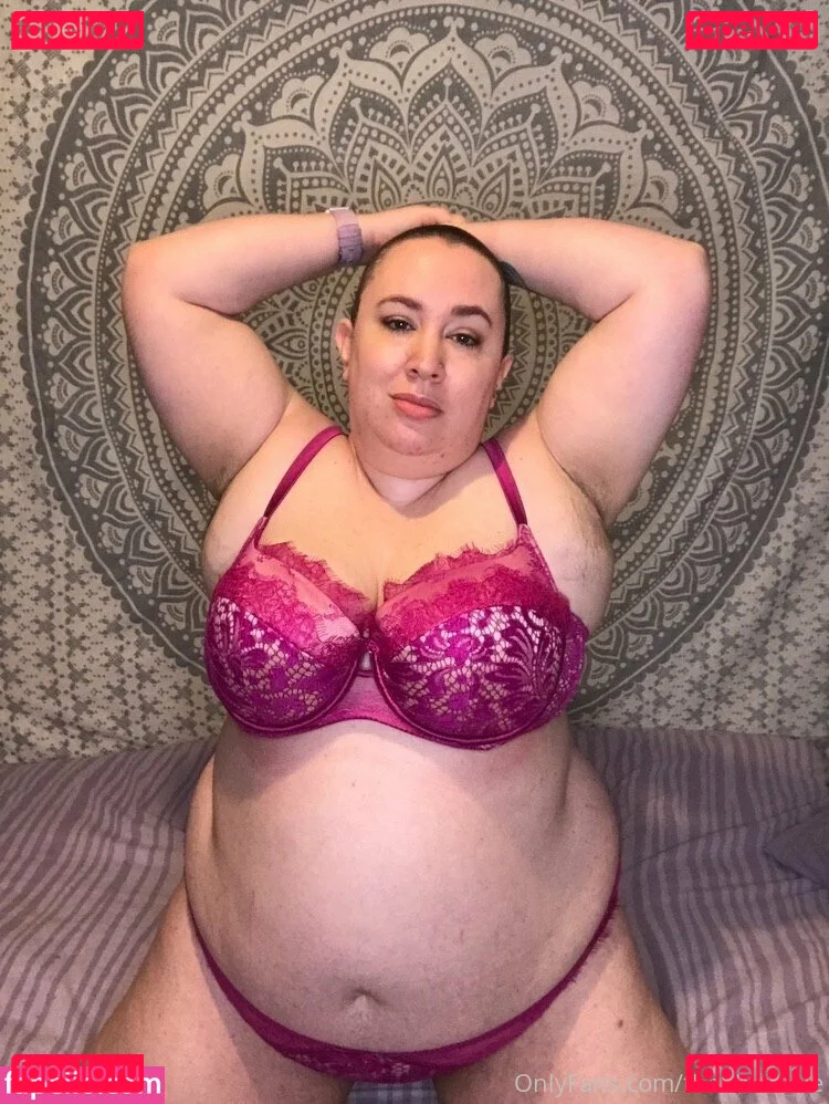 thebbwbible Onlyfans Photo Gallery 