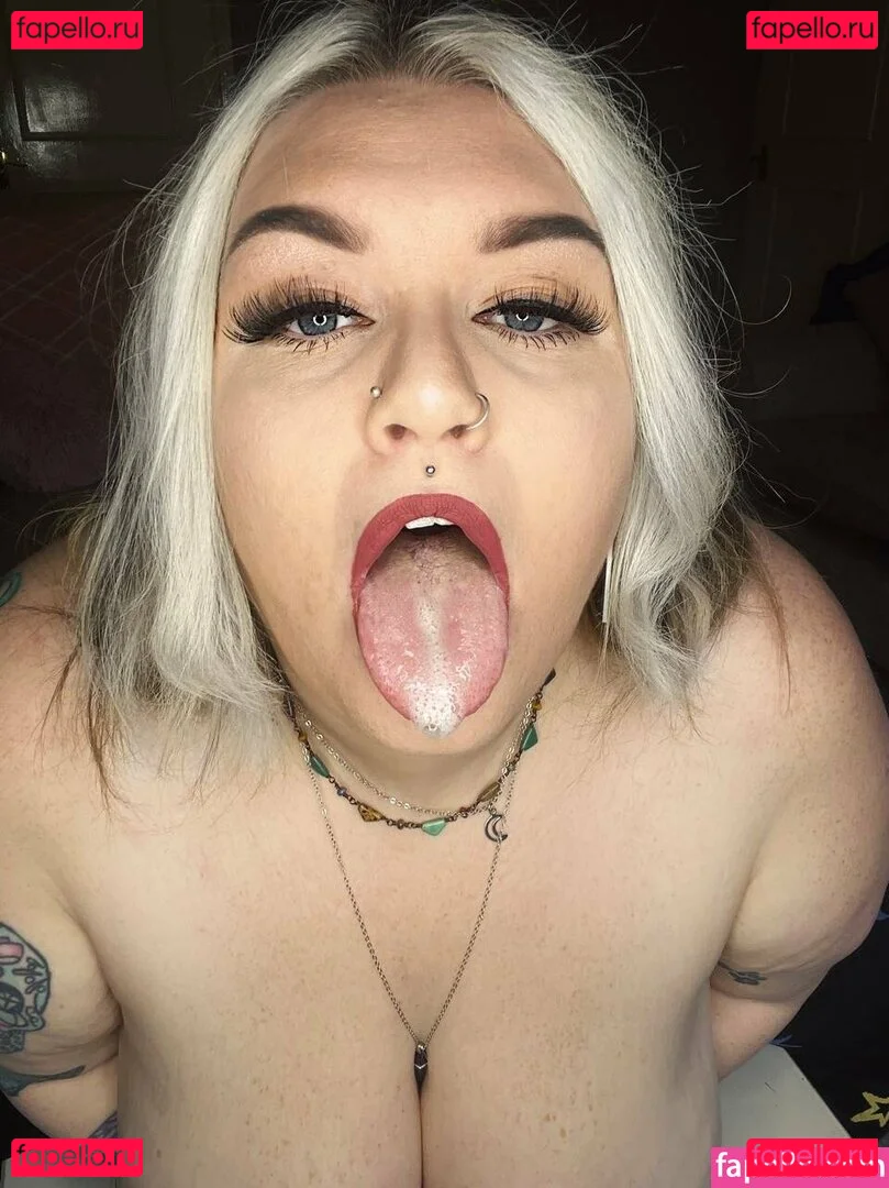 thebbwbible Onlyfans Photo Gallery 