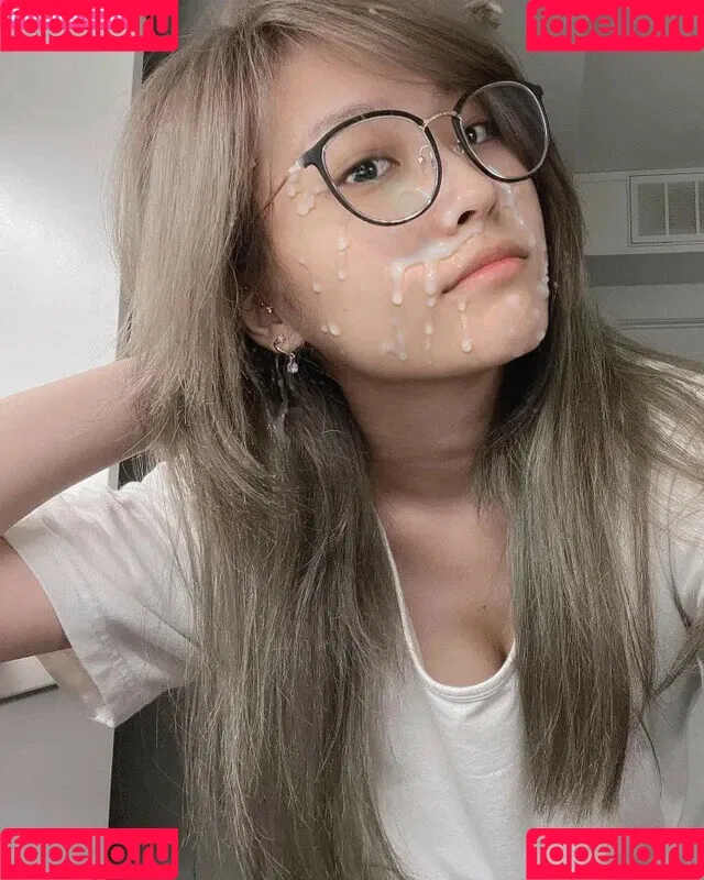 Aikuros Onlyfans Photo Gallery 