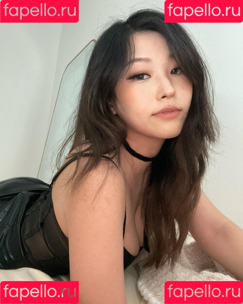 Aikuros Onlyfans Photo Gallery 