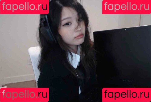 Aikuros Onlyfans Photo Gallery 