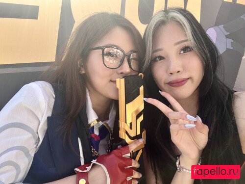 Aikuros Onlyfans Photo Gallery 