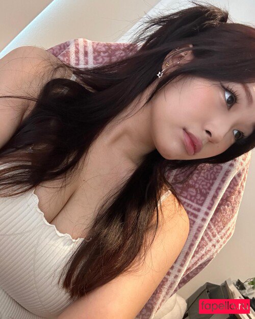 Aikuros Onlyfans Photo Gallery 