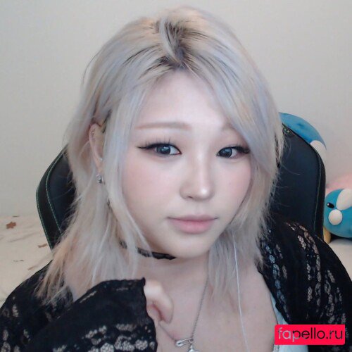 Aikuros Onlyfans Photo Gallery 