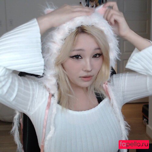 Aikuros Onlyfans Photo Gallery 