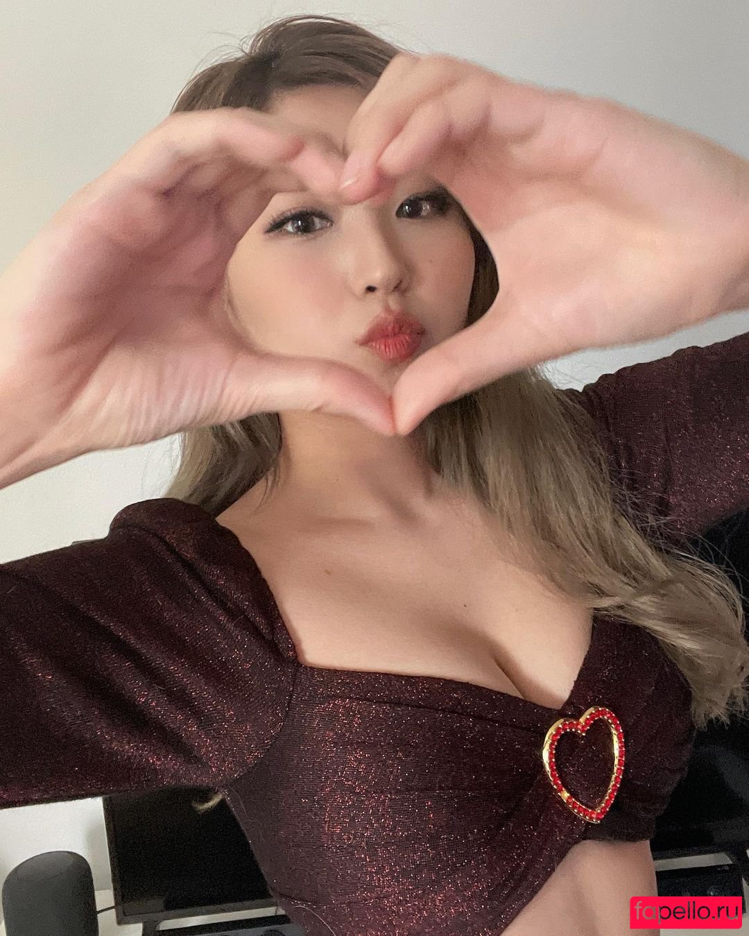 Aikuros Onlyfans Photo Gallery 