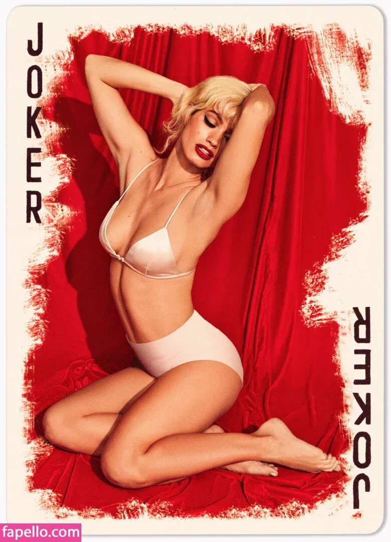 Maggie Rawlins Onlyfans Photo Gallery 