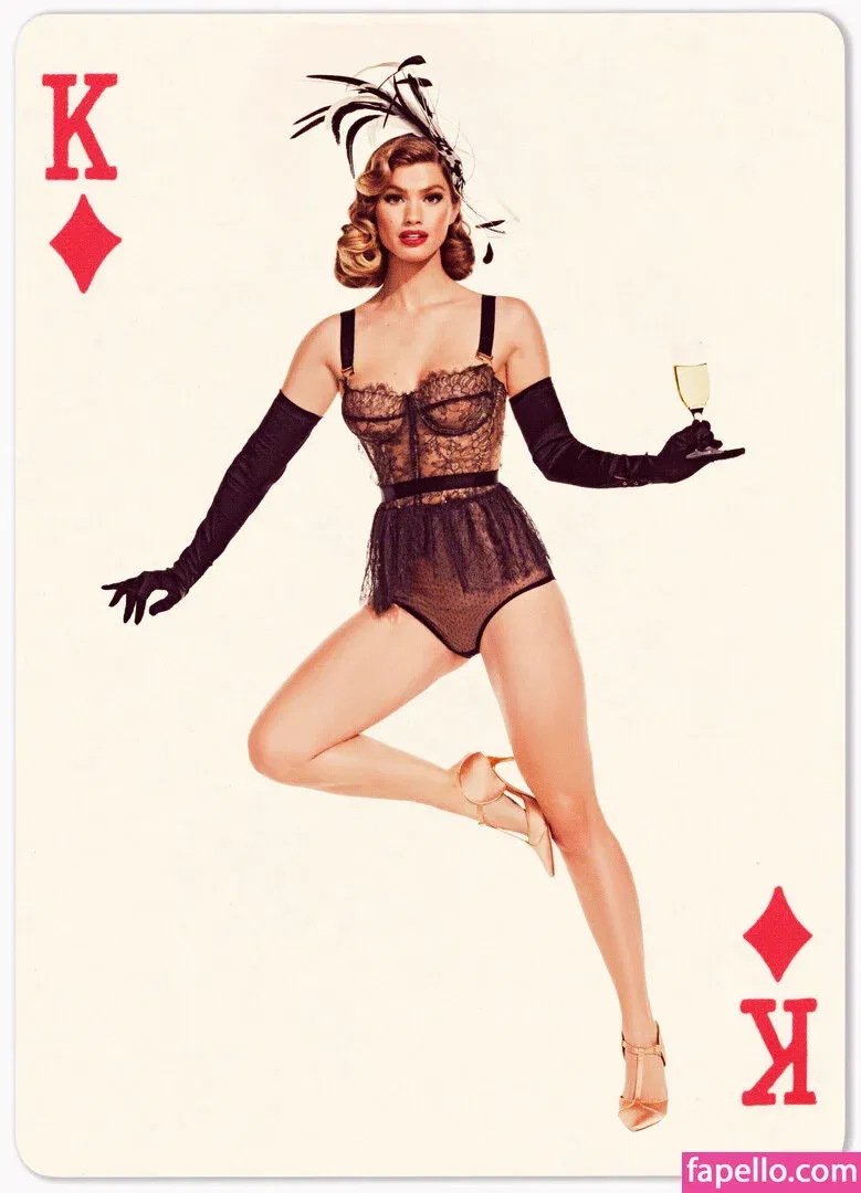 Maggie Rawlins Onlyfans Photo Gallery 