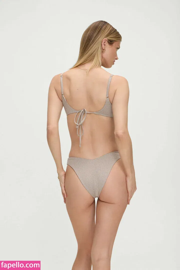 Maggie Rawlins Onlyfans Photo Gallery 