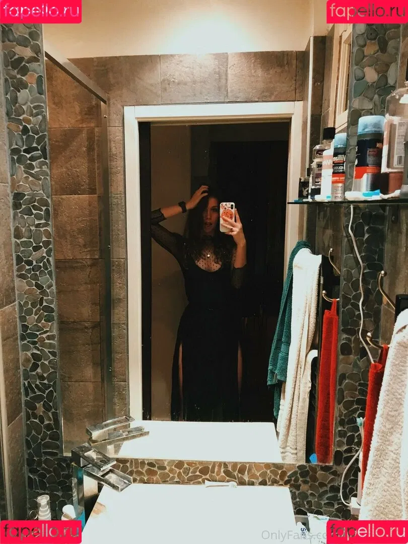 Ellbat Onlyfans Photo Gallery 