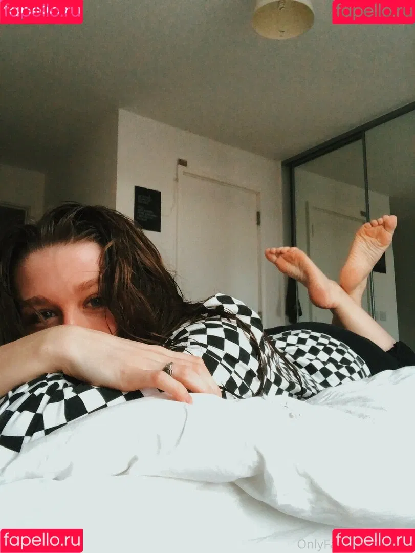 Ellbat Onlyfans Photo Gallery 