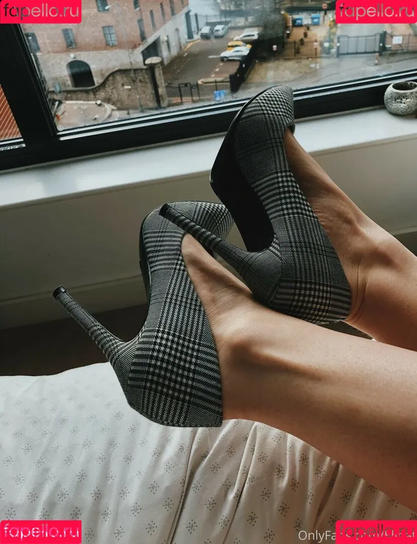 Ellbat Onlyfans Photo Gallery 