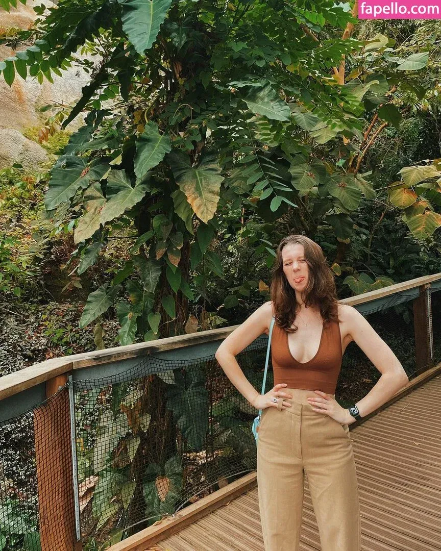 Ellbat Onlyfans Photo Gallery 