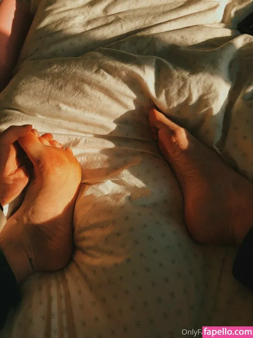 Ellbat Onlyfans Photo Gallery 