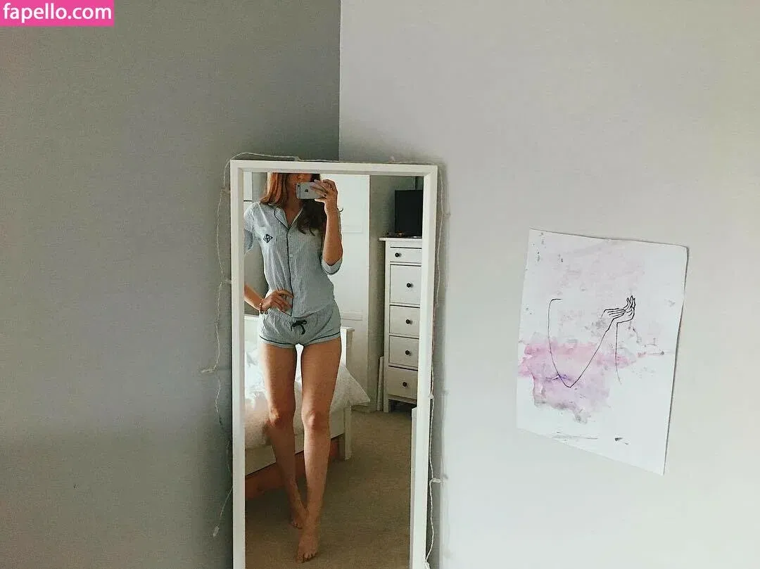 Ellbat Onlyfans Photo Gallery 