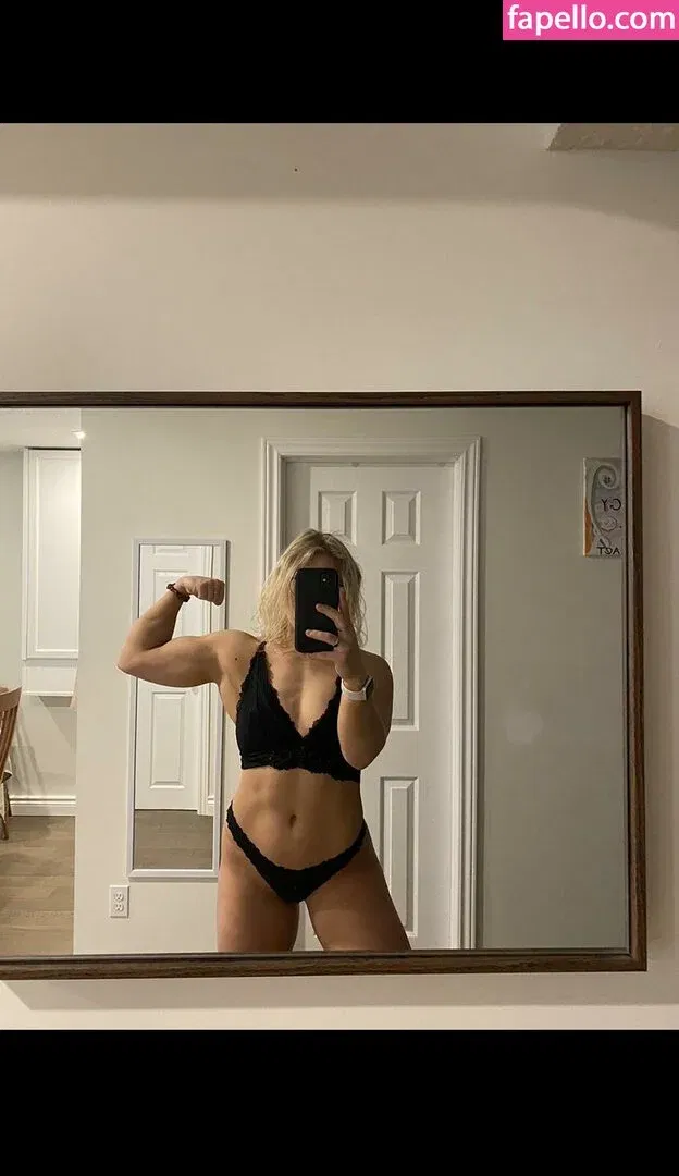 vickievix Onlyfans Photo Gallery 