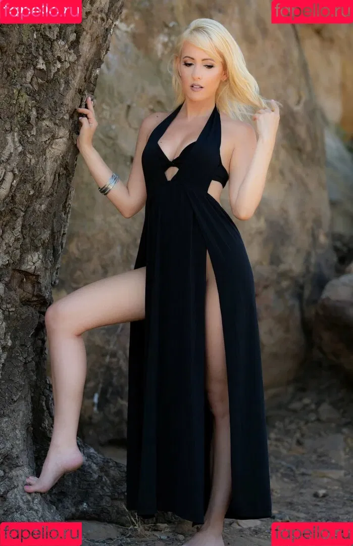Raychul Moore Onlyfans Photo Gallery 