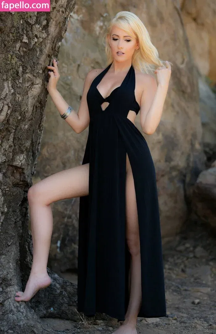 Raychul Moore Onlyfans Photo Gallery 